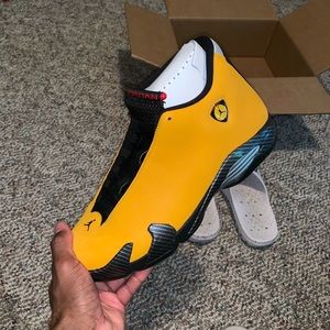 Air Jordan Retro 14 “Reverse Ferrari”